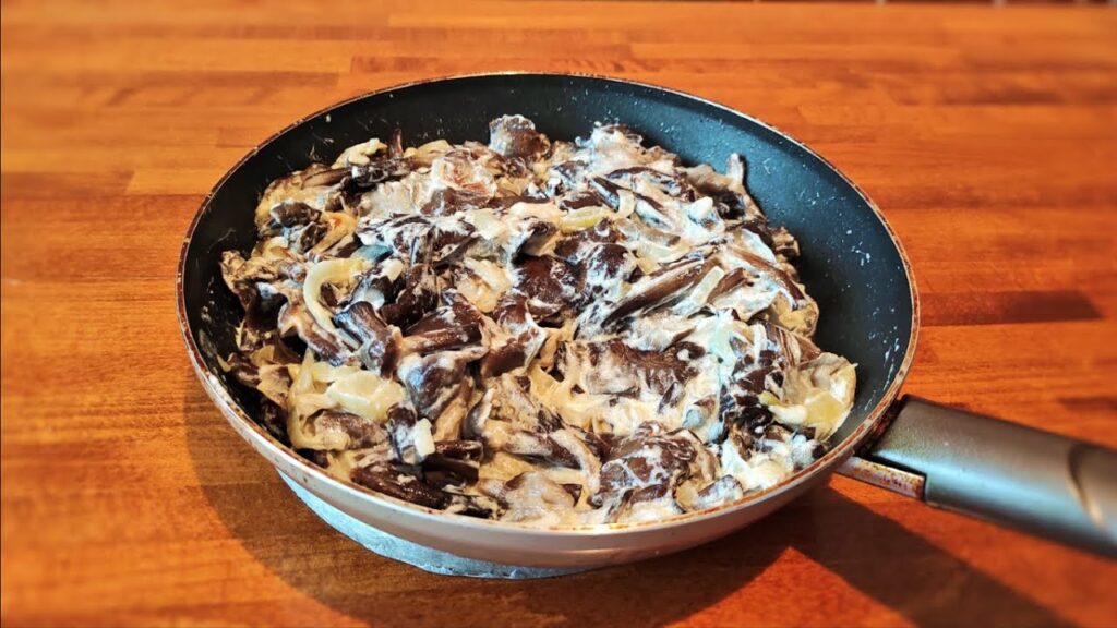 опята жареные в сметане